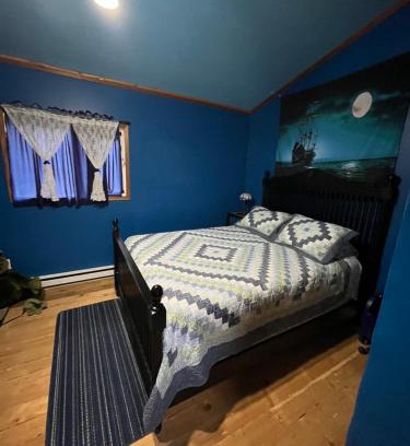 Central Okanagan Apartment | Chez Michel and Marilyn