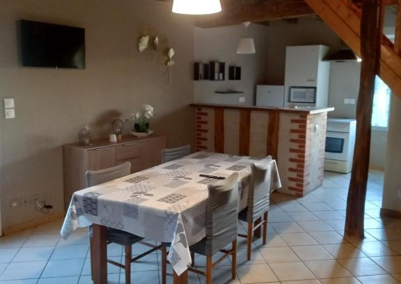 Trevol House | Chez Mimi