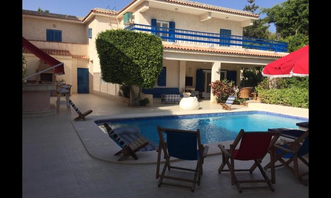 Ad-Dukhaylah House | Chez Nagy