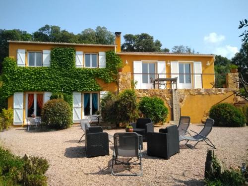 Eccica-Suarella Bed & Breakfast | Chez Nat et JC