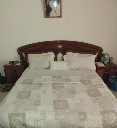 Rao Bed & Breakfast | Chez Ousmane Fall ASECNA apparemment F2