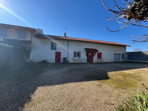 Saint-Jean-de-Thurigneux House | Chez Paul