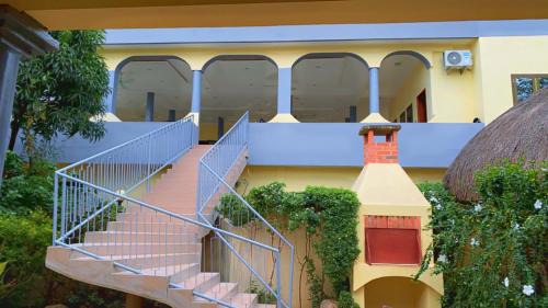 Abomey Bed & Breakfast | Chez Sabine