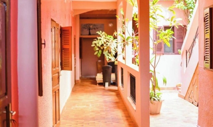 St. Louis House | Chez Titi