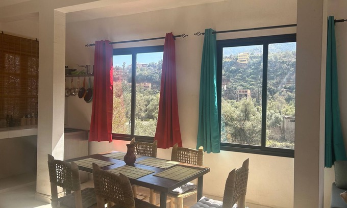 Sti Fadma Apartment | Chez Yahia, in the heart of Ourika, Apartment with panoramic view!