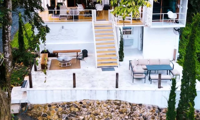 San Kamphaeng District House | Chiang Mai Lazy House