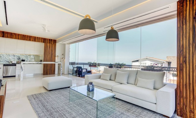 Emiliano Zapata Apartment | Chic 1 bed 2 bath Best Ocean Views Zona Romantica