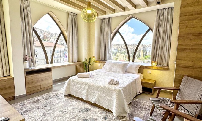 Haret Sakher Apartment | Chic 1-bedroom apartment in Jounieh - J707