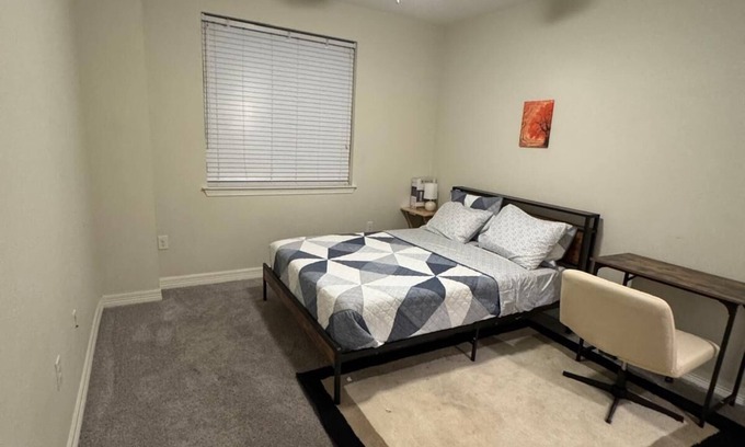 Cedar Park Apartment | Chic 1-bedroom apartment in perfect Cedar Park with fitness room, WiFi