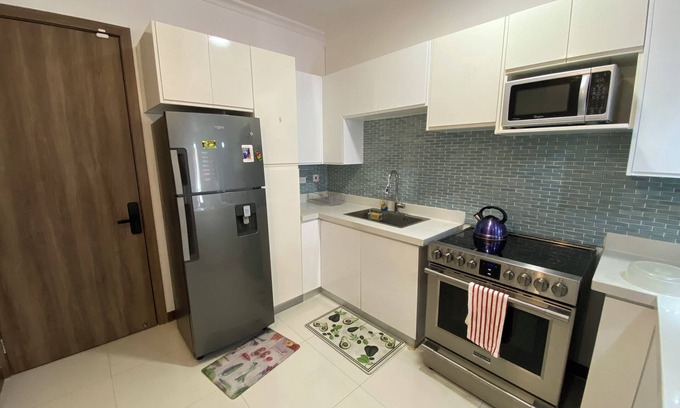 New Kingston Apartment | Chic 1-bedroom apartment with WiFi, AC in brilliant Kingston