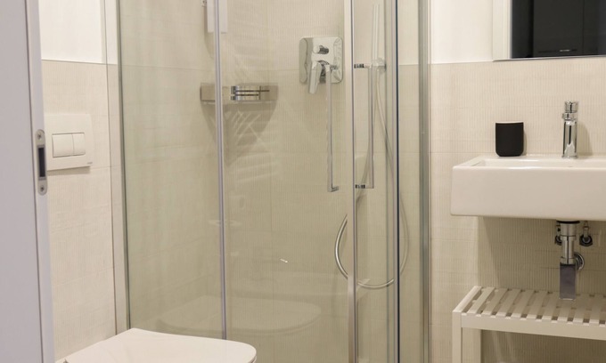 Lorenteggio Apartment | Chic 1-bedroom apartment with WiFi, AC in enchanting Milano