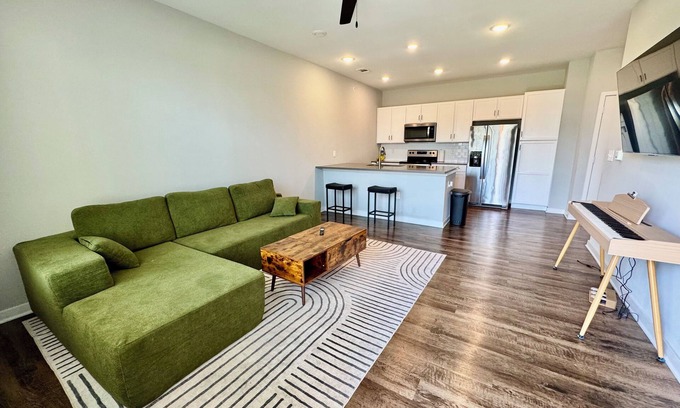 Conroe Apartment | Chic 1-bedroom apartment with WiFi, fitness room in enchanting Conroe