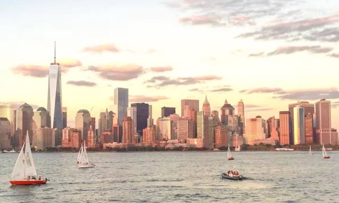 Harsimus Cove Apartment | Chic 1-bedroom in vibrant Downtown Jersey City - 5 minutes walk to subway