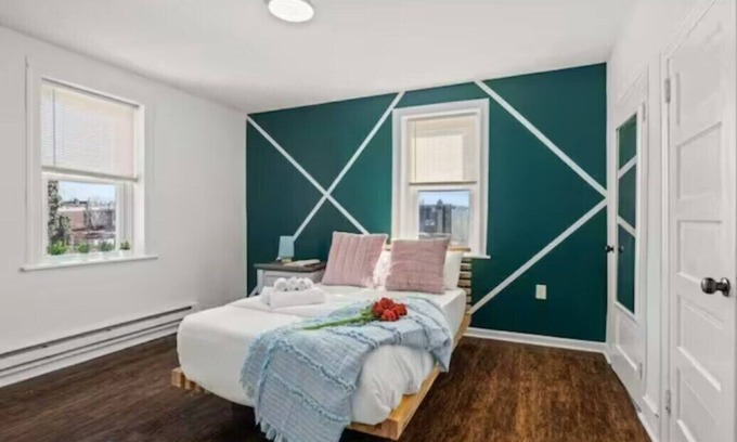 West Philadelphia Apartment | Chic 1BR Apartment in Philly