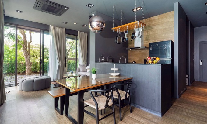 Rawai Apartment | Chic 2-bedroom apartment in marvelous Tambon Rawai with WiFi, fitness room