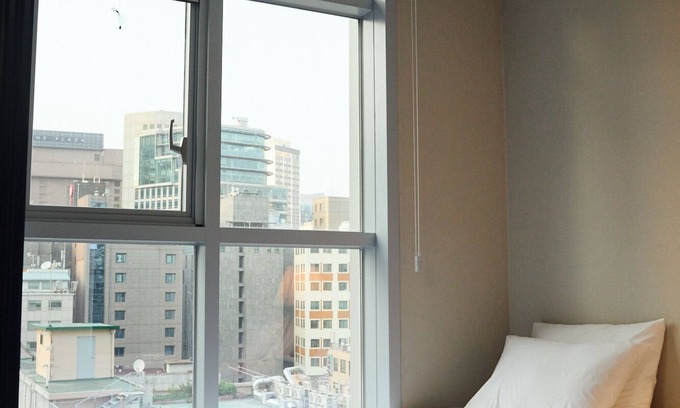 Hoehyeon-dong Apartment | Chic 2-bedroom apartment with AC, WiFi in amazing Seoul myeongdong namdaemoon