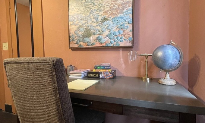 Edinburg Apartment | Chic 2 br/1 ba cozy apt 5 min from UTRGV