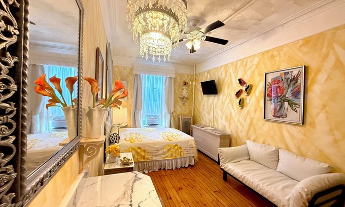 Harlem Apartment | Chic 2-Room Studio Retreat, Quiet Comfort in New York