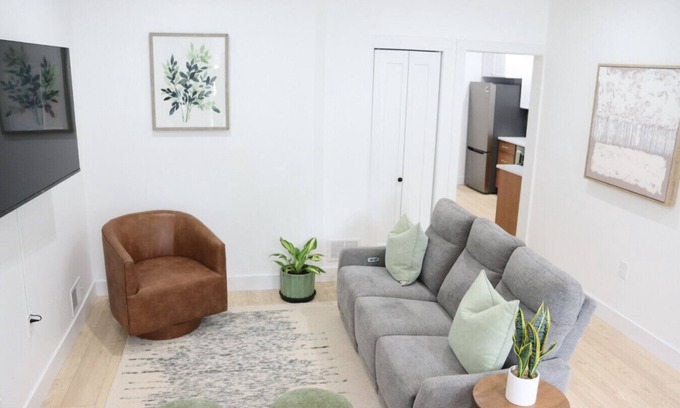 Montclair Apartment | Chic 2BR w/Urban Patio + Walk to NYC Transit