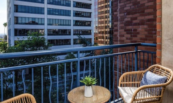 Westwood Condo | Chic 3-bedroom condo with AC, fitness room, WiFi in vibrant Wilshire corridor.