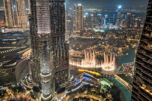 Downtown Dubai Apartment | Chic 3BR Downtown Burj Khalifa & Fountain Views with Pool Access