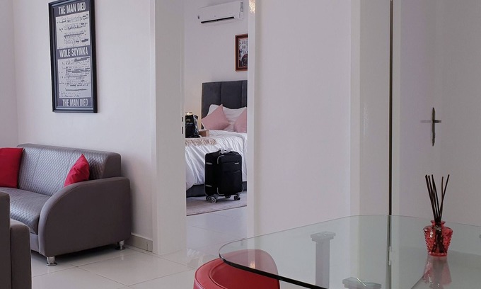 Lekki Phase 1 Apartment | Chic and Cozy 2bedroom apartment in the heart of Lekki Phase 1