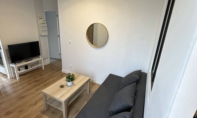 Chatillon Apartment | Chic and modern apartment