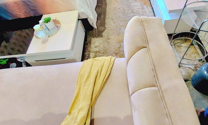 Downtown Johannesburg Apartment | Chic apartment in fantastic Johannesburg with WiFi