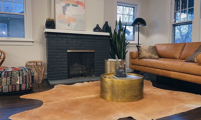 Wichita House | Chic Bungalow Located In The Heart Of Wichita