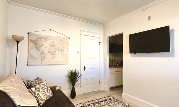 Butte Apartment | Chic cozy apartment 1 Bedroom
