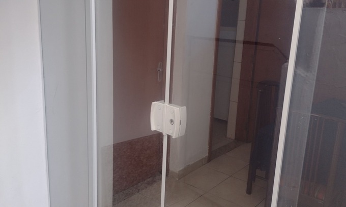 Guaratingueta Apartment | Chic first floor apartment