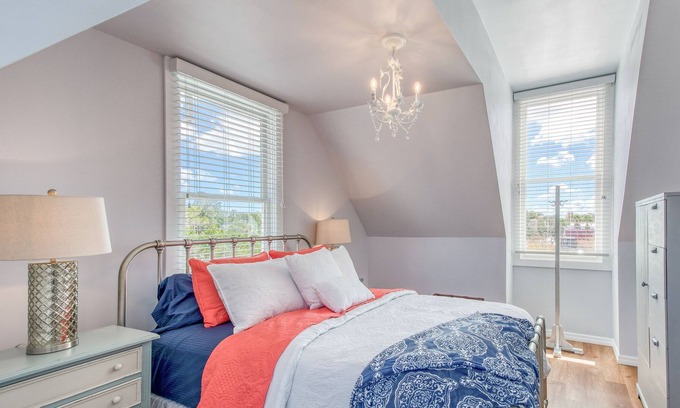 Downtown Historic District House | Chic Suite in Beautifully Updated Victorian Home - Walk to Downtown