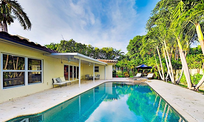 Harbor Beach House | Chic tropical retreat w/ private outdoor pool - walk to beach & dining