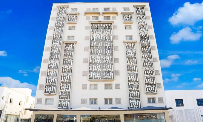 Al Maabilah House | Chic Twin Retreat | Stylish Comfort in Muscat