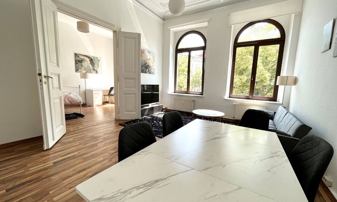 Zentrum-Nordwest Apartment | Chic vacation apartment - right by the arena