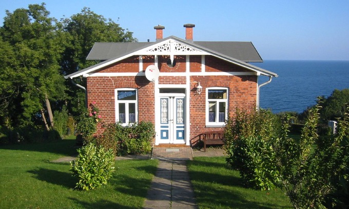 Lohme House | Chic vacation home with sea view, terrace and garden - Ferienhaus Dittersbach