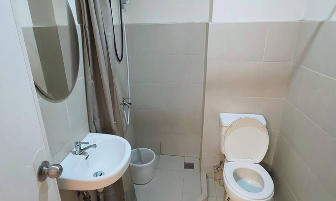 Sasa Condo | Chicco's Cradle