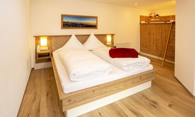 Bernau am Chiemsee Apartment | Chiemsee time 3