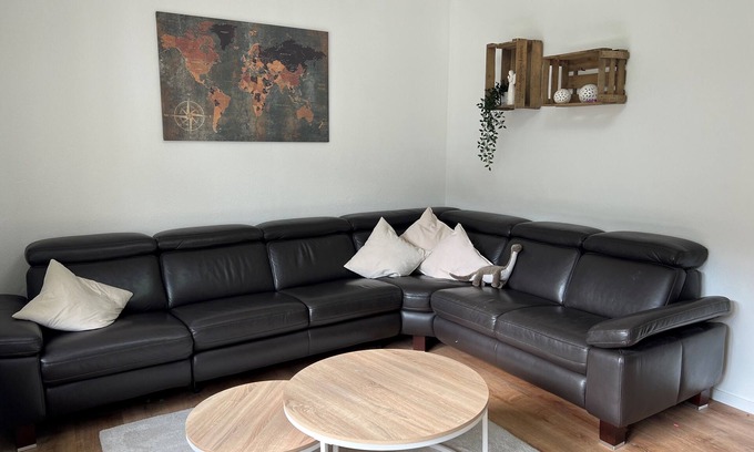 Ediger House | Child-friendly vacation home with terrace and Moselle view