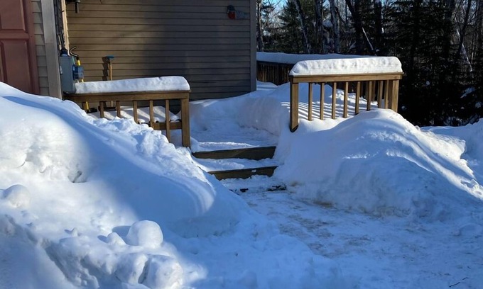 Wilmington House | ❄️Chimney Hill. Mt. Snow ski home-Cozy Family home sleeps 6❄️