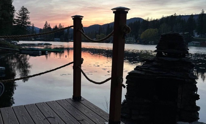 Twin Lakes Cabin | Chimney Rock on Twin Lakes - Cozy Cabin on Twin Lakes in Rathdrum, Idaho