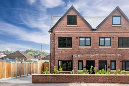 Walkden House | Chique Luxurious Modern Home