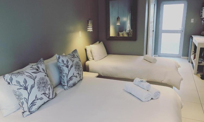 Cradock House | Chives Cottage