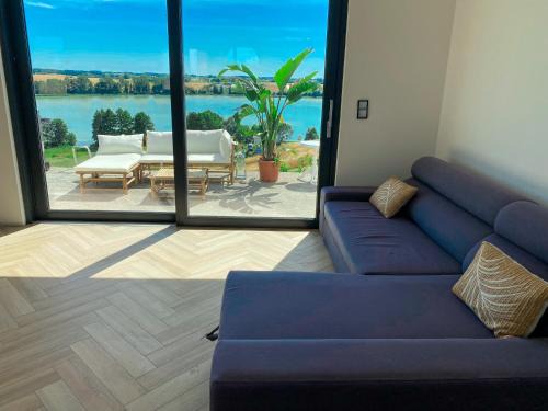 gmina Chrostkowo House | Chojno 31- dom wypoczynkowy przy jeziorze z jacuzzi