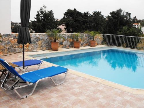 Kefalas Apartment | Christinas summer house with pool in Kefalas