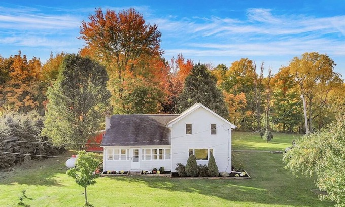 Benton Harbor Other | Christmas Tree Farm - Evergreen Escape