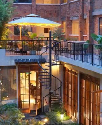 Chengdu City Centre Hotel | Chuanxing Yinli Hotel Chengdu Kuanzhai Alley Branch, with free welcome wine and afternoon tea