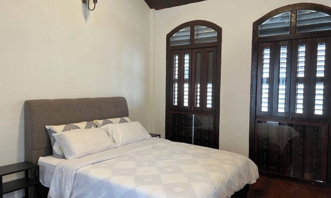 Historic George Town House | Chulia Corner, cosy townhouse in Georgetown Unesco Heritage, Penang.