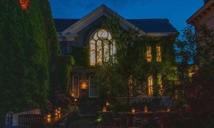 Kingston House | Church Des Artistes a Hudson Valley retreat