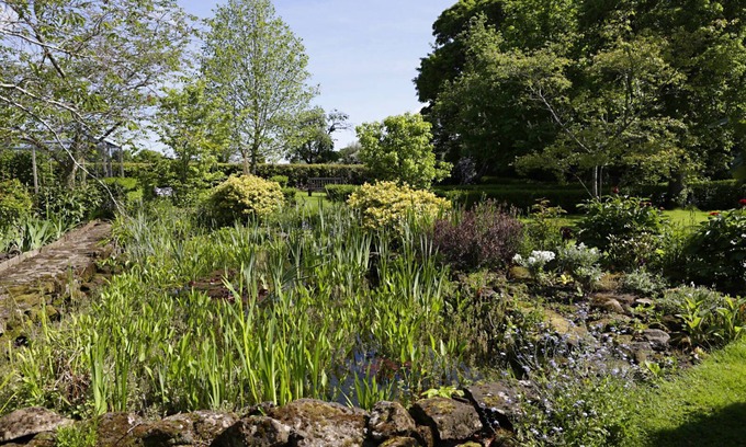 Sutton Maddock Bed & Breakfast | Church Farm B&B
